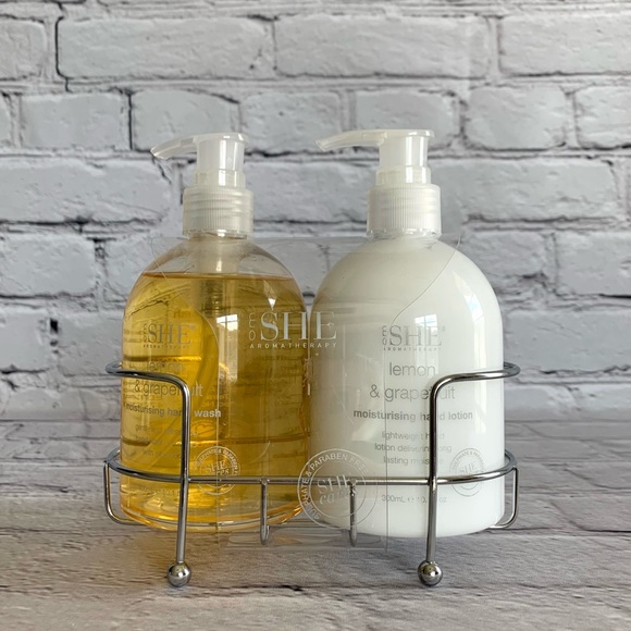 Om SHE Aromatherapy Bath & Body 234 Om She Aromatherapy Lemon